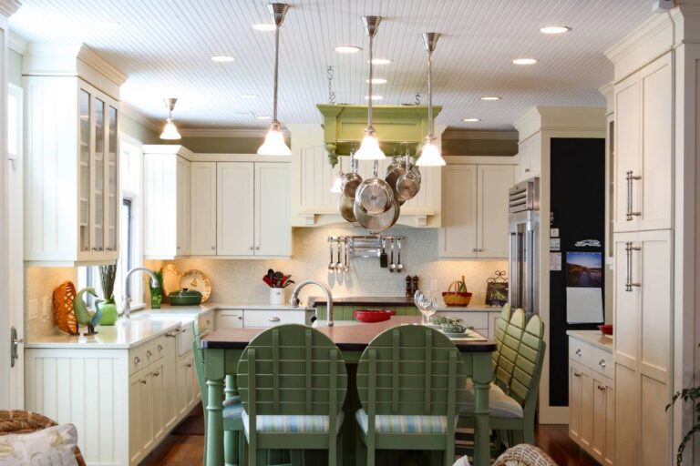 Sixth-Ave-Classic-white-custom-kitchen-cabinets-768x512