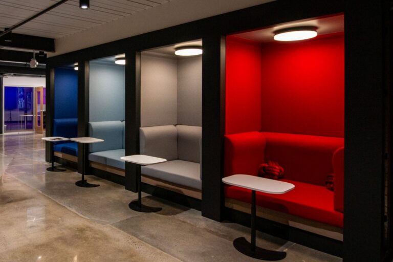 Sixth-Ave-hotel-lobby-commercial-millwork-768x512